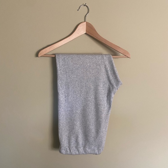 AERIE Easy Jogger - Grey❄️ - Picture 2 of 9